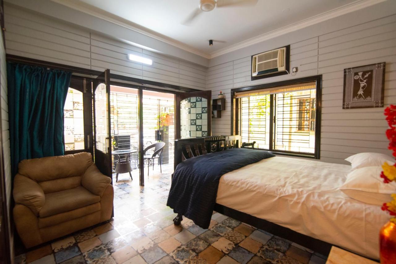 J'S Nest Hotell Calcutta Exteriör bild